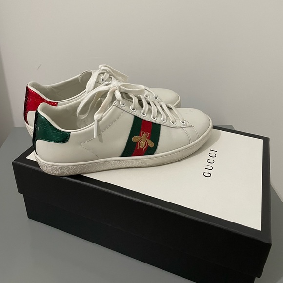Shoes - Gucci Sneakers